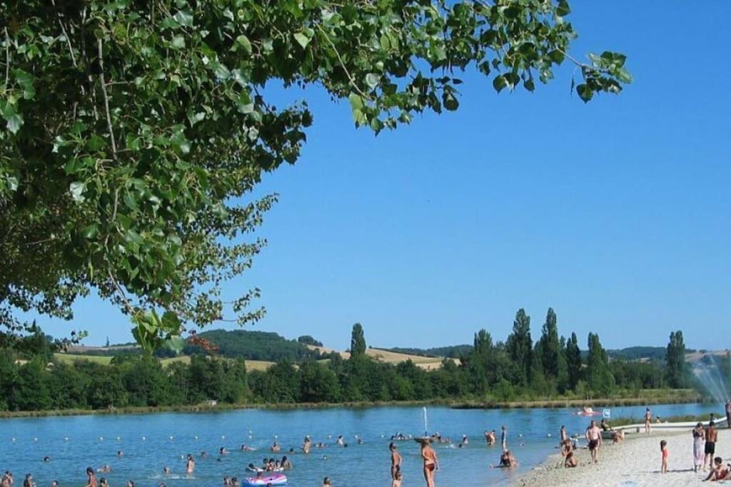 Grande Maison Avec Vue Sur Le Lac Saramon 外观 照片
